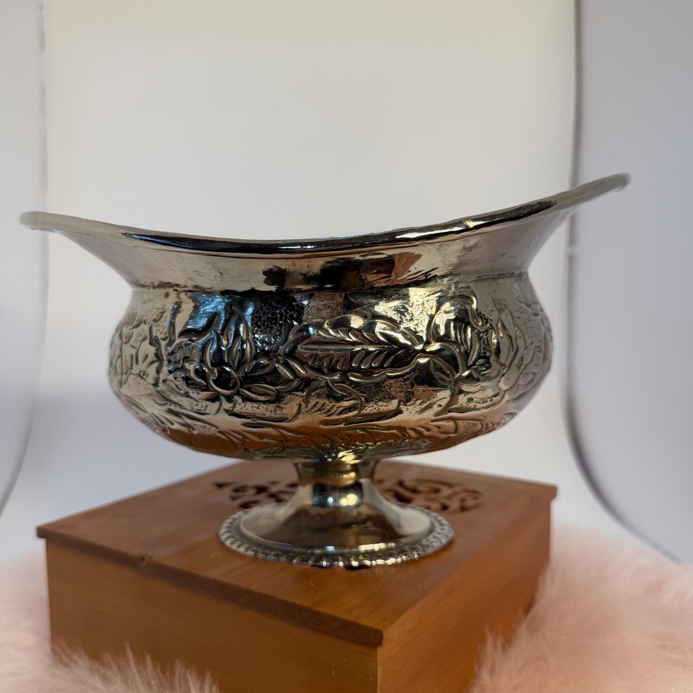 Vintage Silver Tone Embossed Floral Pedestal Bowl Footed Compote Centerpiece